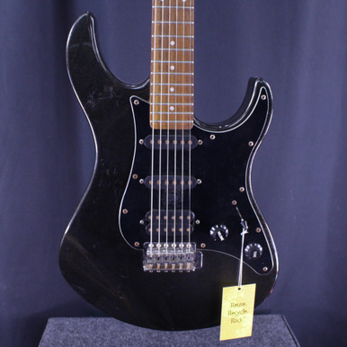Used Yamaha EG 112C2 ELECTRIC GUITAR Super S Electric Guitar Black