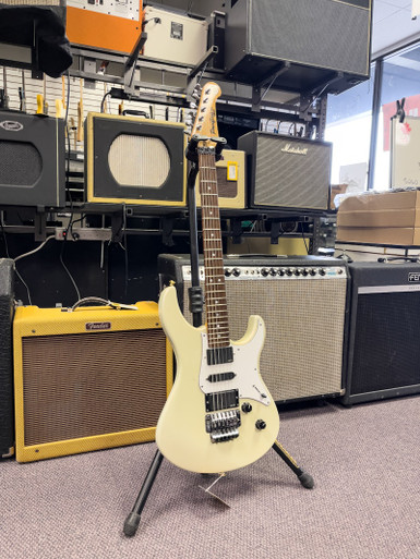 YAMAHA　pacifica　921JM Used Yamaha PACIFICA 921 Electric Guitars Yellow Electric Guitars