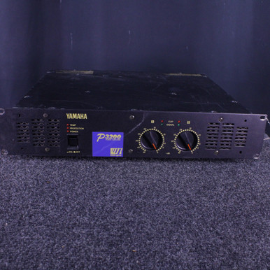 Used Yamaha P3200 POWER AMP Power Amplifier