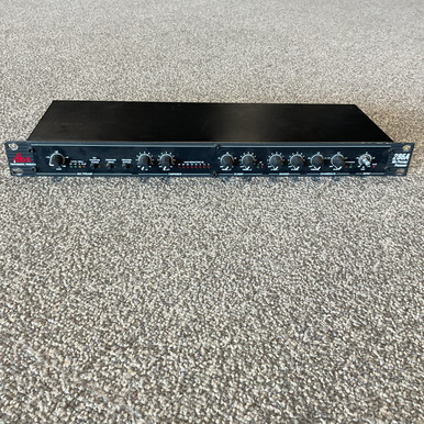 Used DBX 286A MIC PREAMP/PROCESSOR