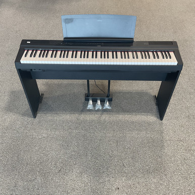 Used YAMAHA P-125 Keyboard