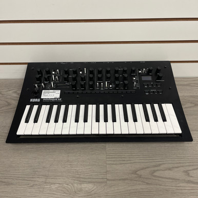 Used Korg MINILOGUE XD W/ AC Compact Synthesizer Compact