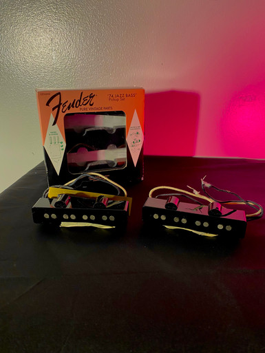Used Fender AMERICAN VINTAGE 74 JAZZ BASS PICKUP SET Guitar Pickup