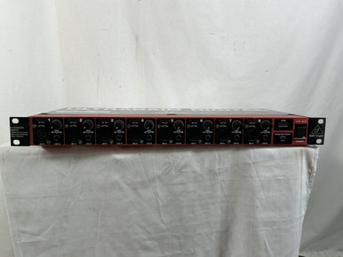 Used Behringer ADA8200 ULTRAGAIN DIGITAL Rackmount Recording Device