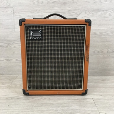 Used Roland CUBE 40 MIJ 1 x 10 Solid State Amplifier 1 x 10