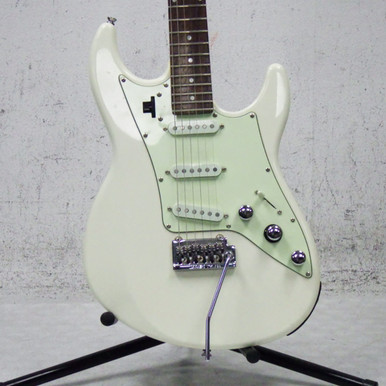 Used Line 6 JAMES TYLER VARIAX S Type Electric Guitar White 6-String