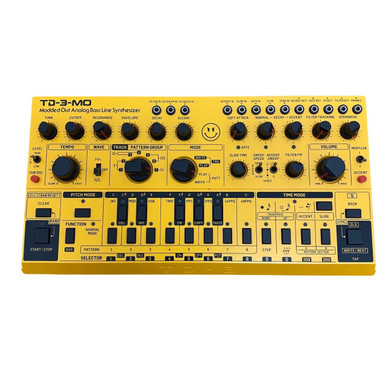 Used Behringer TD-3-MO ANALOG BASS LINE SYNTH Compact Synthesizer