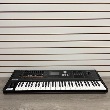 Used Kurzweil K2061 V.A.S.T. SYNTHESIZER 61-Key Synthesizer 61-Key