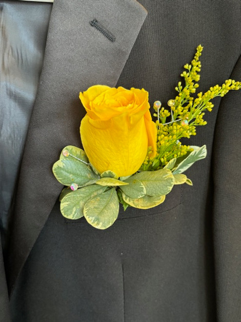 Pockette Square Boutonniere 