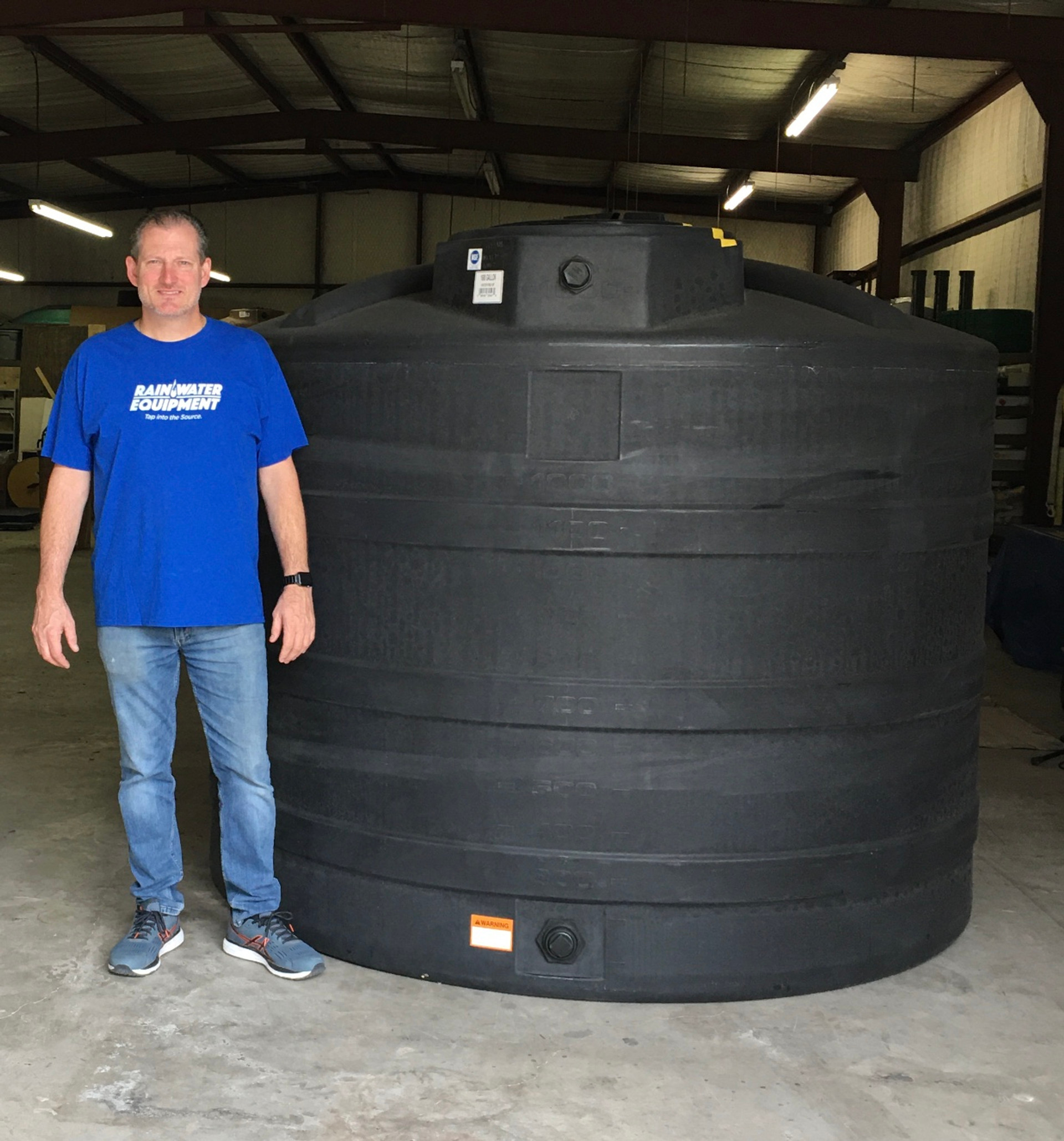 300 Gallon Water Storage Tank