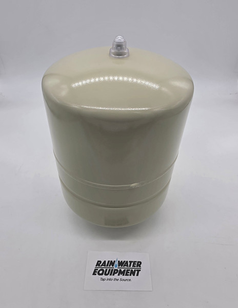  2 Gallon Expansion Tank - 145 PSI and 0.75 NPT Connection (140N43) - 390570