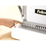 Fellowes Star&trade;+ 150 Manual Comb Binding Machine