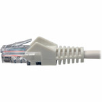 Tripp Lite N001-006-WH Cat5e 350 MHz Snagless Molded (UTP) Ethernet Cable (RJ45 M/M) PoE White 6 ft. (1.83 m)
