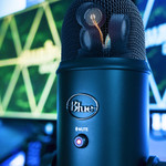 Blue Yeti Wired 988-000100 Condenser Microphone