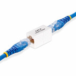 StarTech IN-CAT6-COUPLER-U1 RJ45 Coupler - Inline Cat6 Coupler - Female to Female (F/F) T568 Connector - Unshielded Ethernet Cable Extension