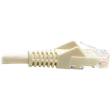 Tripp Lite N201-008-WH Cat6 Gigabit Snagless Molded (UTP) Ethernet Cable (RJ45 M/M) PoE White 8 ft. (2.43 m)