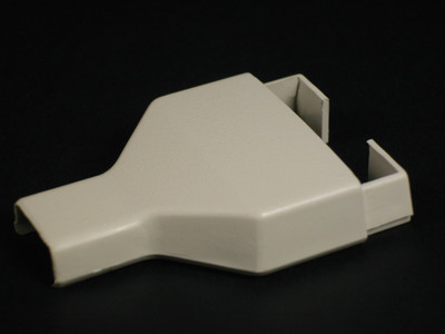 Wiremold 2389A 2300 Reducing Connector Fitting in Ivory