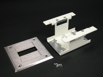 Wiremold G6046KD 6000 Circuit Breaker Housing Fitting in Gray