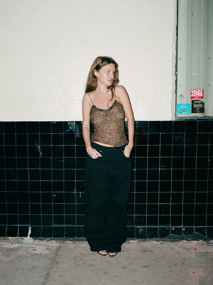 EVIE-INDIE_WEB_1__03633__02279