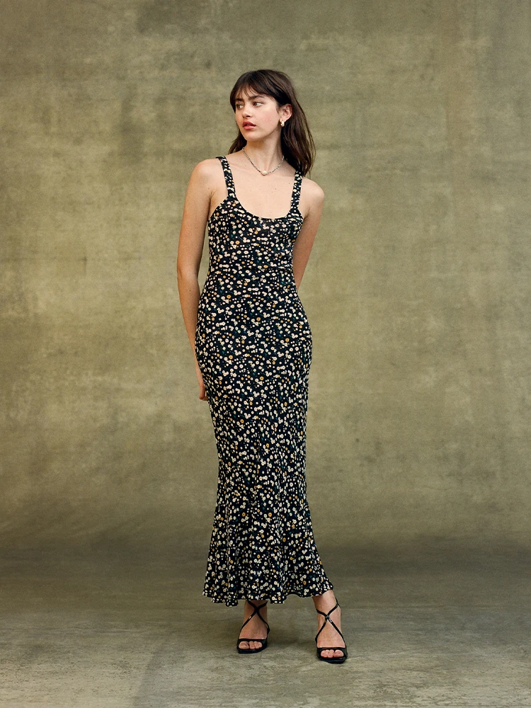 The Allegra - Milky Way, model shot