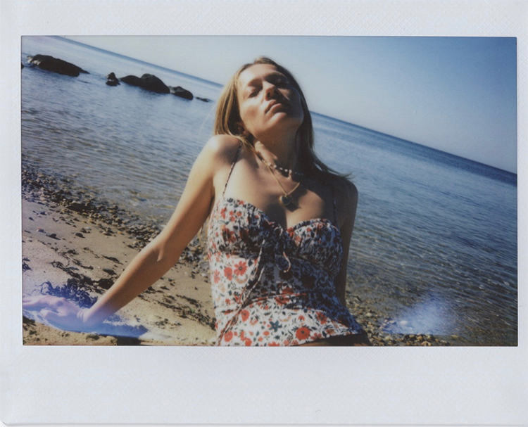 The Ana - White Batik Floral