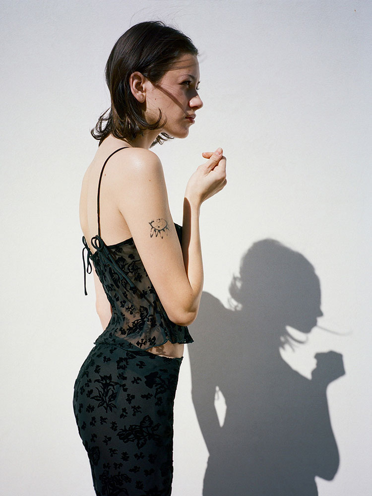 The Odette - Cosmos Devoré