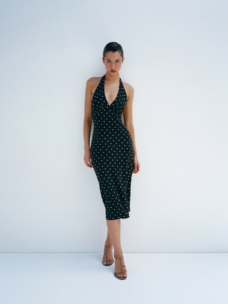 Sadie Petite Spot Noir | Polka Dot Halter Midi Dress | Réalisation Par