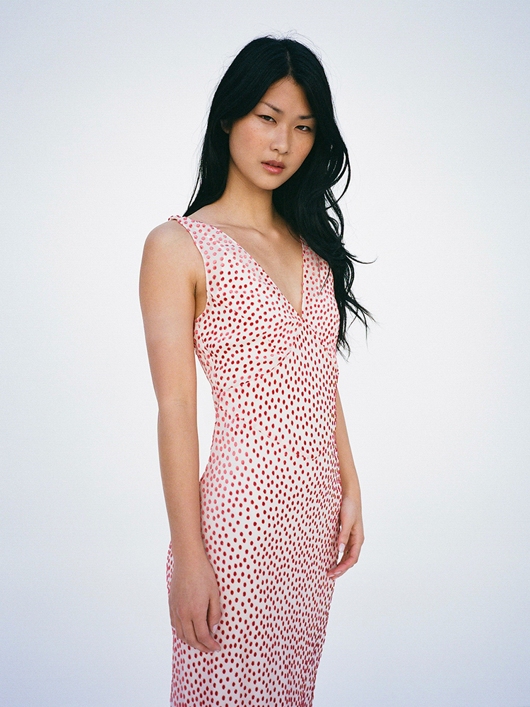 ZoÃ« Jazz | Sleeveless silk spot dress | Réalisation