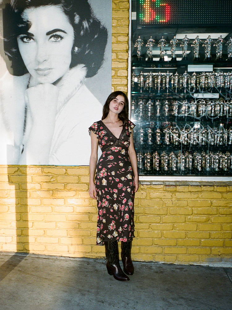 Fleur Stealing Beauty | Silk Floral Dress | Réalisation Par US