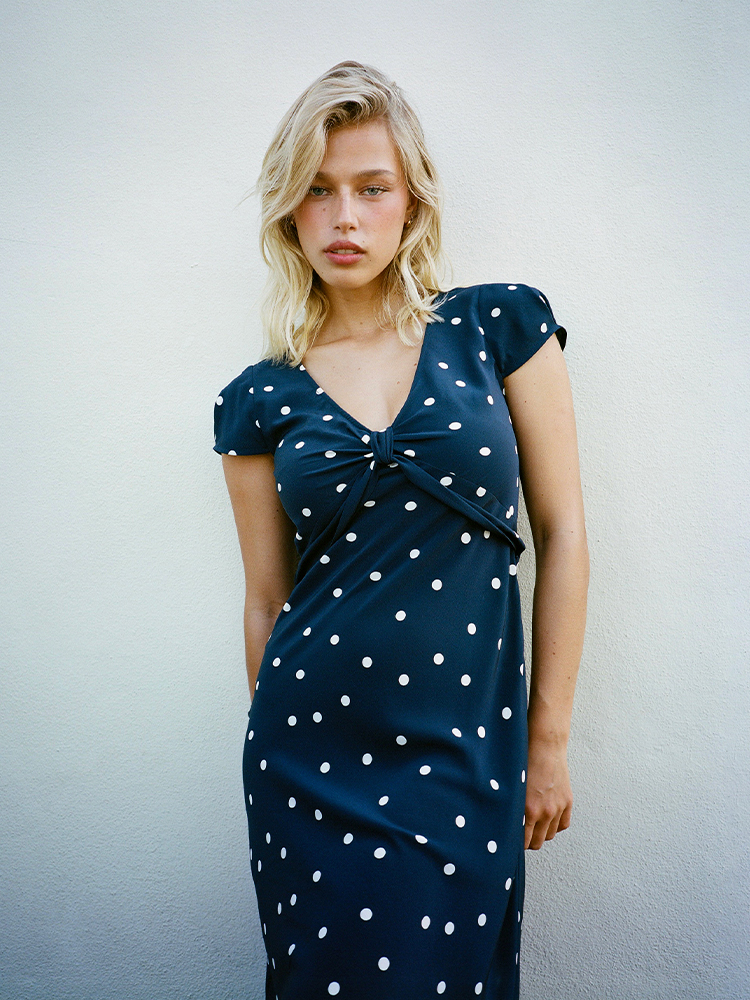 The Marion - Navy Spot