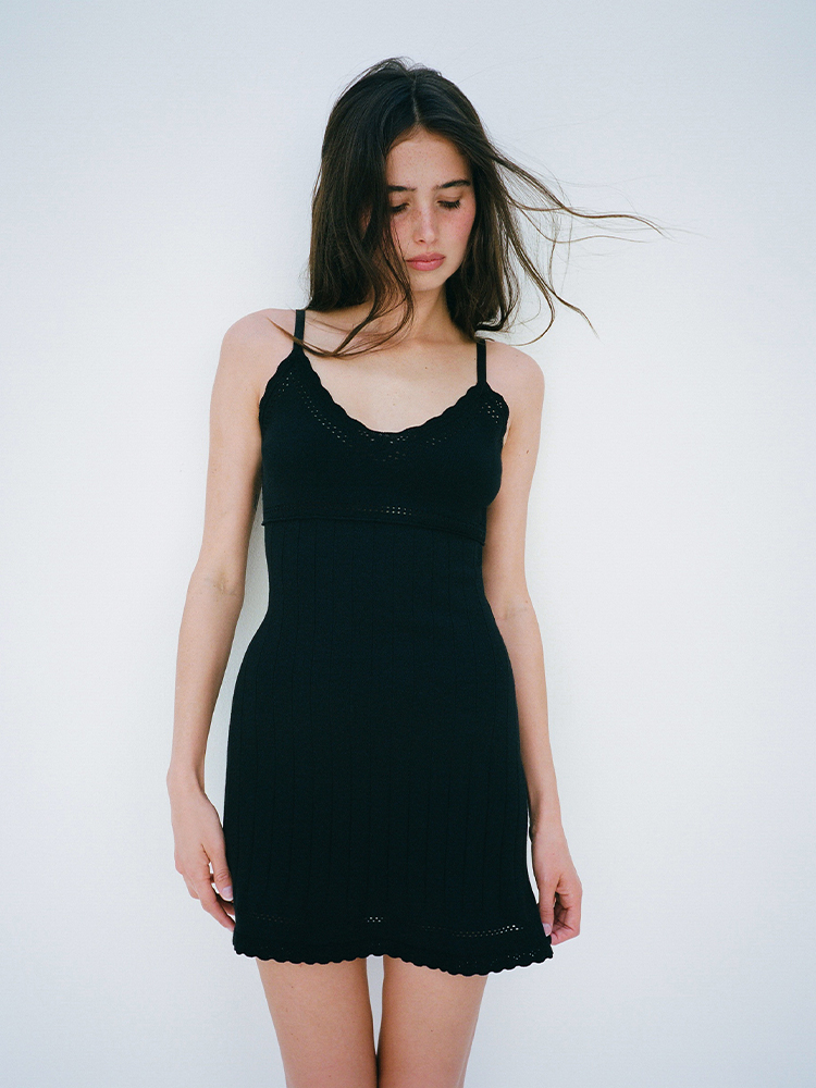 Charlotte Black | Noir Knitted Mini Dress | Réalisation Par