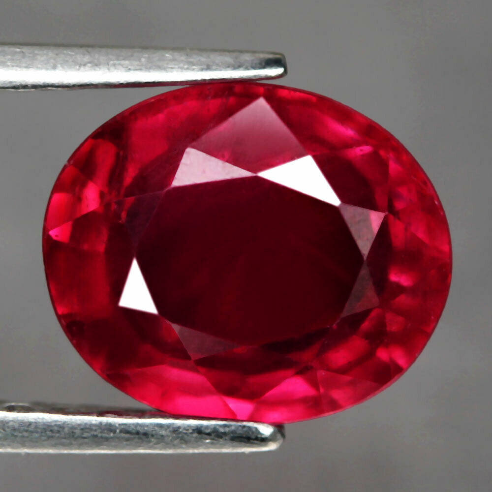 12x10 mm {6.10 cts} Oval AAA Fire Red Mozambique Ruby Natural - HappyGems
