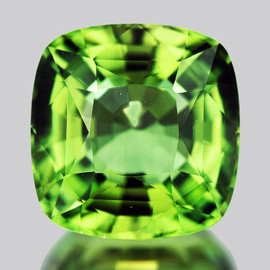 9.30 mm { 4.17 cts} Cushion AAA Neon AAA Green Madagascar Apatite Natural {Flawless-VVS}--AAA Grade