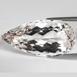 13x8 mm { 2.73 cts} Pear Brilliant Cut Extreme Brilliancy Natural Colorless Goshenite (White Beryl ) {Flawless-VVS}