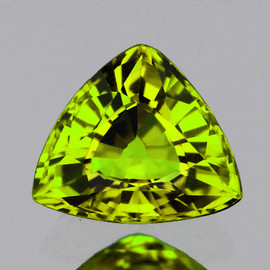 6x4.5 mm { 0.60 cts } Trilliant AAA Fire Intense Yellow Green Chrysoberyl Natural {Flawless-VVS}--AAA Grade