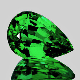7x5 mm { 0.95 cts} Pear AAA Fire Natural Emerald Green Tsavorite Garnet Natural { VVS }