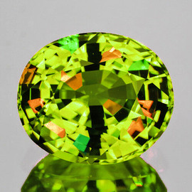 7x6 mm { 1.28 cts } Oval Excellent Rainbow Flash Intense Green Sphene Natural { VVS }--AAA Grade