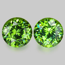 4.30 mm 2pcs { 0.81 cts } Round Brilliant Cut Extreme Brilliancy Rainbow Sparkles Natural Green Demantoid Garnet {Flawless-VVS}--AAA Grade
