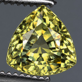 5.00 mm { 0.53 cts } Trillion Cut AAA Fire Natural Green Golden Sapphire {Flawless-VVS}