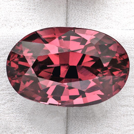 9.5x6.5 mm { 2.08 cts} Oval AAA Fire Natural Padparadscha Pink Rhodolite Garnet {Flawless-VVS}