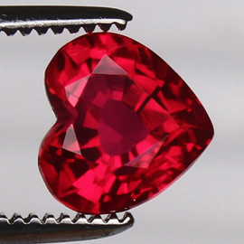 7.00 mm Heart AAA Fire Best AAA Red Mozambique Ruby Natural {VVS Clarity} --AAA Grade