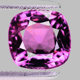 4.50mm {0.43 cts} Cushion AAA Fire Natural Pink Violet Sapphire {Flawless-VVS}