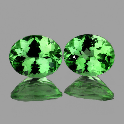 5x4mm 2 pcs Oval Brilliant Cut AAA Fire Natural Green Tsavorite Garnet {Flawless-VVS}