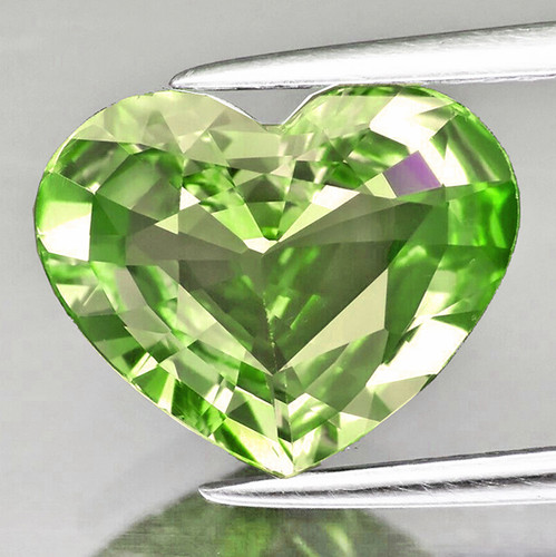 7.50 mm { 1.05 cts} Heart AAA Fire Natural Mint Green Tourmaline {Flawless-VVS}