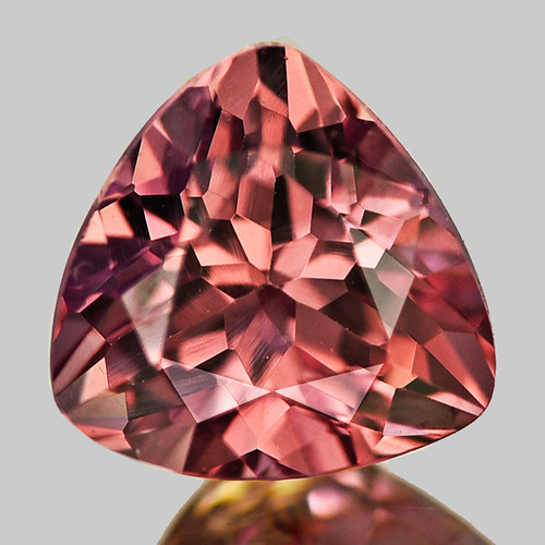5.50 mm { 0.82 cts} Trillion Brilliant Cut Natural Color Change Garnet { Peach Orange to Red } (Flawless-VVS)