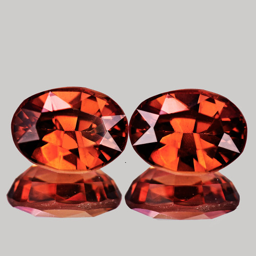8.5x6.5 mm 2pcs { 4.05 cts} Oval Cut AAA Fire Natural Color Shift Pink Orange Malaya Garnet {Flawless-VVS}