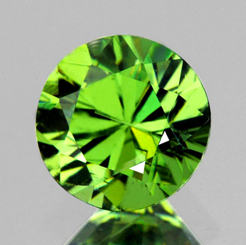 4.70 mm { 0.60 cts } Round Brilliant Cut Extreme Brilliancy Natural Green Demantoid Garnet {Flawless-VVS}