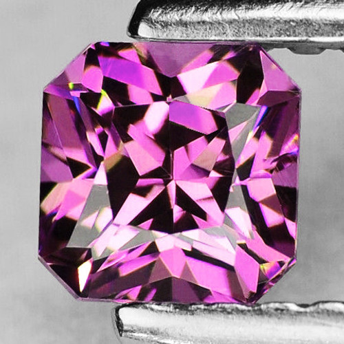 5.50 mm { 0.95 cts } Octagon Radiant Cut Extreme Brilliancy Intense Pink Purple Sapphire Natural {Flawless-VVS}--AAA Grade