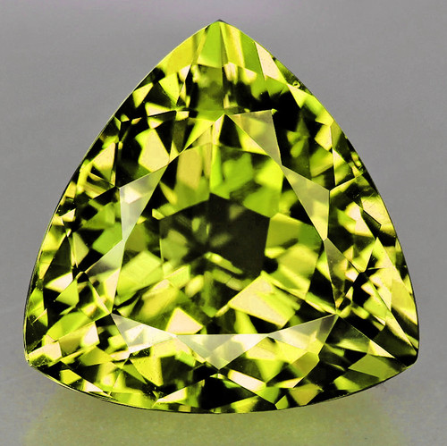 4.70 mm Trilliant Brilliant Cut Extreme Brilliancy Intense Green Yellow Chrysoberyl Natural {Flawless-VVS}--AAA Grade