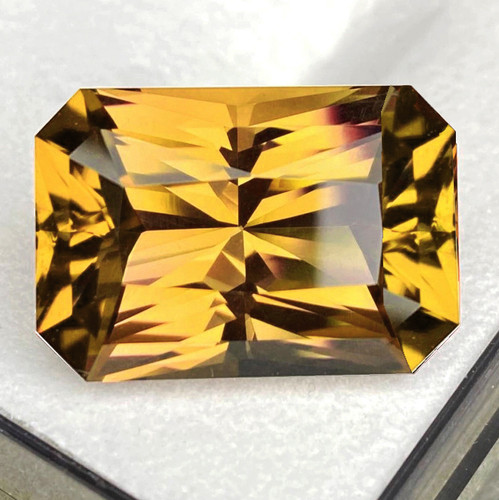 6x4.5 mm { 0.91 cts} Octagon Radiant Cut Extreme Brilliancy AAA Golden Yellow Chrysoberyl Natural {Flawless-VVS}--AAA Grade